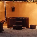 Gitelagrange Villa *